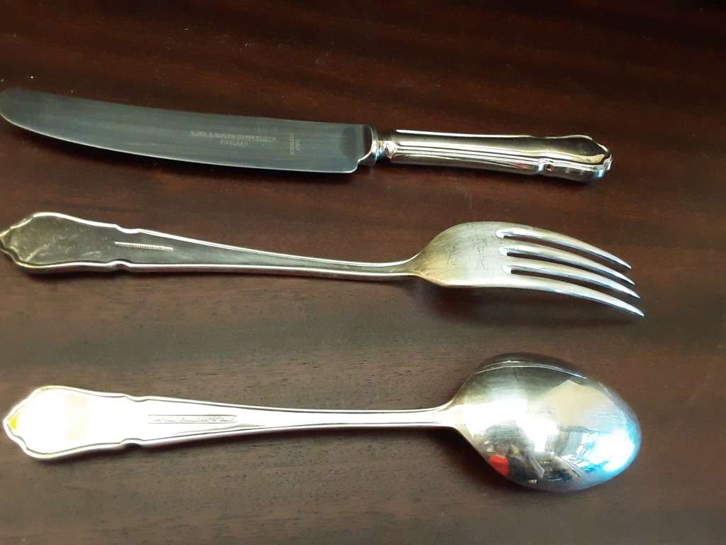 Slack & Barlow Sheffield England   Cutlery Set