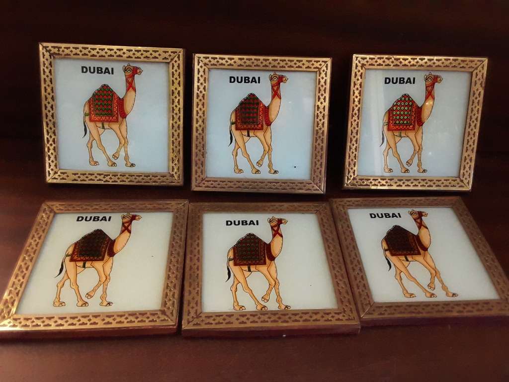 Dubai Set of Six Coasters with Wood Holder