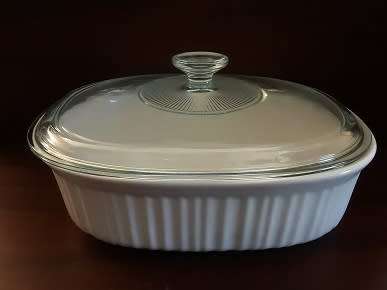 Corning ware Corningware lidded Dish  28 x 21 x 8 cm