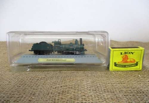 So Sweet !!!!  Die Cast Miniature Model PLM 'Bourbonnais' Steam Locomotive 2003 Del Prado Japan Co