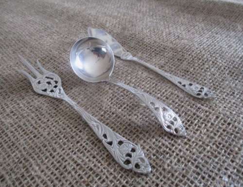 Stunning 3x Piece Vintage EPNS Cutlery