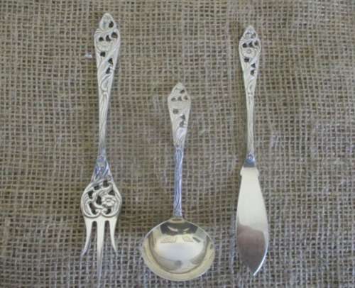 Stunning 3x Piece Vintage EPNS Cutlery