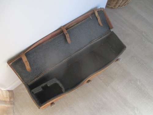 Look At This....Large Vintage Genuine Leather Case    Padded Inside    With Buckles & Straps