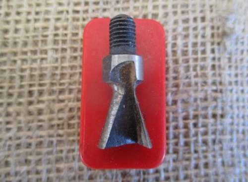 A Set Of Six Vintage Arcoy Dovetail Bits   Each In It's Separate Plastic Box   Packed In A Metal Box