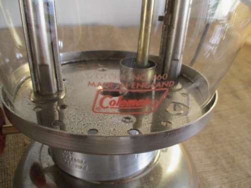 The Master Of The Night Light  !!!! A Beautiful Vintage Coleman No 639 Kerosene Lamp