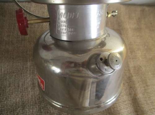 The Master Of The Night Light  !!!! A Beautiful Vintage Coleman No 639 Kerosene Lamp