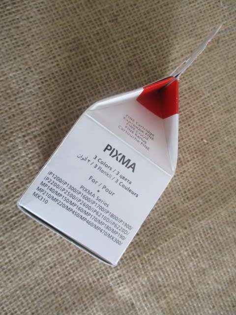 2x Genuine Canon Cartridges :  1x Canon PG-40 Black & 1x Canon ChromaLife CL-41 Color