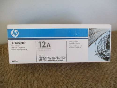 One Sealed HP LaserJet 12A Q2612A Print Cartridge          MIB