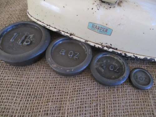 A Lovely Vintage Harper Weighing Scale With Weights         1950's       Made In England