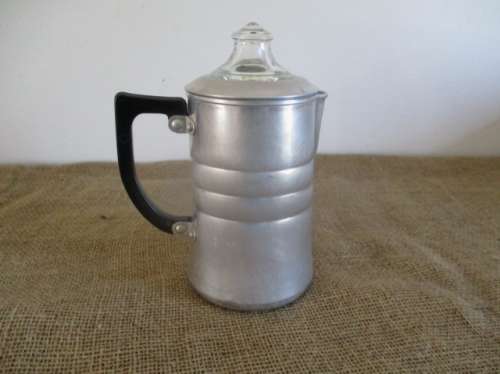 Vintage Pyrex Brand Aluminum 3 Cup No 955 Coffee Percolator     Complete