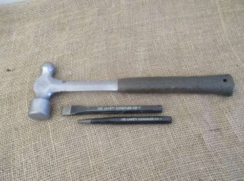 Vintage 13"/24ozs Estwing Ball Pen Hammer With Straight Nylon Vinyl Handle Plus Punch & Chisel