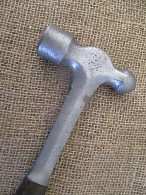 Vintage 13"/24ozs Estwing Ball Pen Hammer With Straight Nylon Vinyl Handle Plus Punch & Chisel