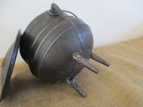 A Nice Size Vintage Zimba #1 Cast Iron 3 Legged Potjie Pot