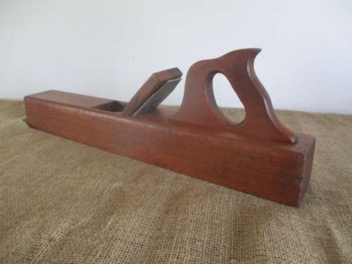 Big...Very Big...This Vintage 22 Inch Friesland Tools Wooden Fore Hand Plane    Early 1900's
