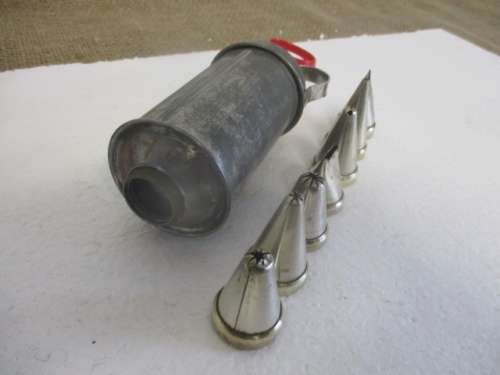 Vintage Metal Tala Cake Decoration Set With 7x Brass Nozzles       Made In England