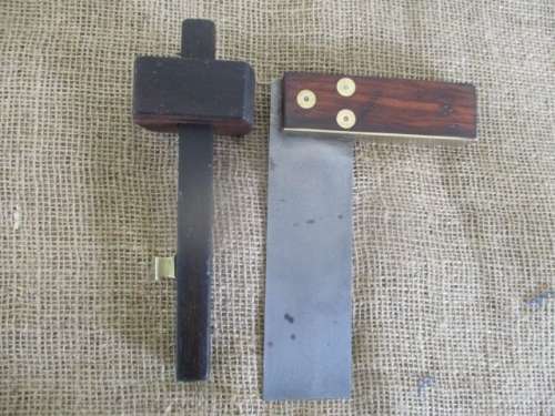 Nice Collection Of Vintage Tools : 7 1/2" Kutrite Brass & Wood Try Square And 7 1/2" Scribe