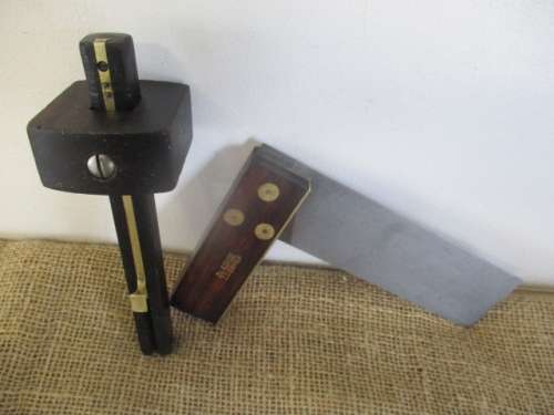 Nice Collection Of Vintage Tools : 7 1/2" Kutrite Brass & Wood Try Square And 7 1/2" Scribe