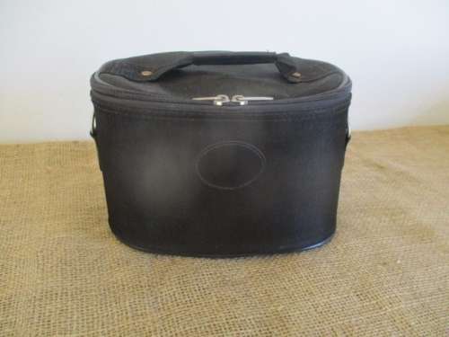 Vintage Collectable Minolta XE-5 Camera With Minolta MC Rokkor - PF 1: 1.7 f = 50mm Lens & X-Tra