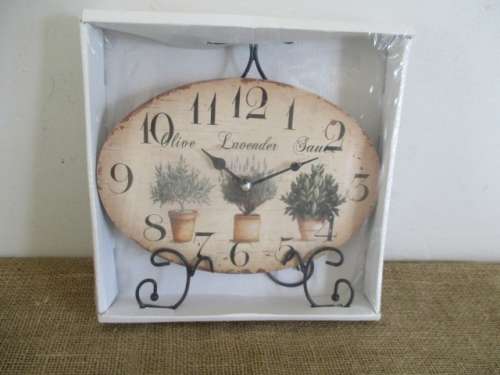 Stunning Looking And Beautiful Battery Operated Herb Pots Wall Clock                   MIB
