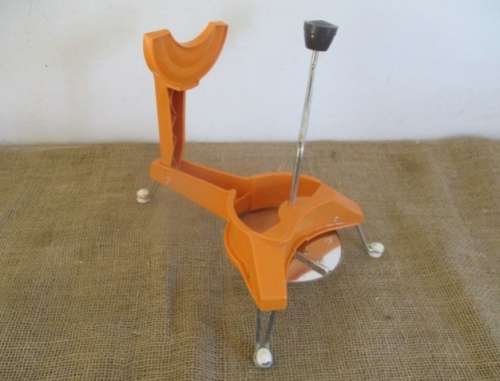 Lovely Vintage Mouli Julienne Slicer Grater Shredder       Complete Set Discs      France  Plastic