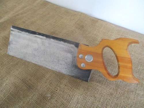 Very Beautiful Vintage Disston 12 Inch Back Saw           Made In Canada