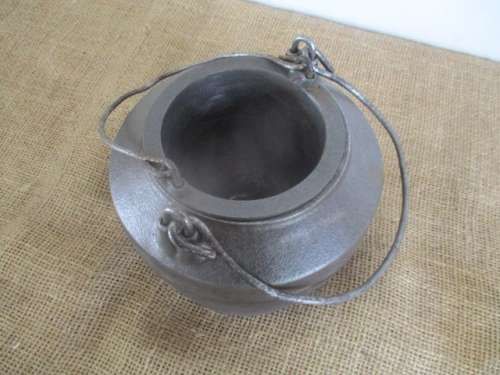 The Real Original Cast Iron Kenrick 1 Pint Glue Pot