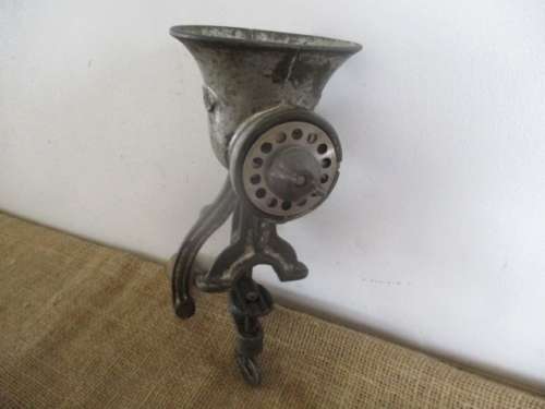 Complete Antique No 92 Spong Meat Mincer      British Made       Approx 1940's
