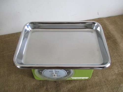 Smart Looking And Elegent Vintage 10 Kg Tower Kitchen Scale          Made In West Germany