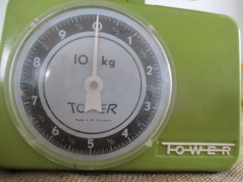 Smart Looking And Elegent Vintage 10 Kg Tower Kitchen Scale          Made In West Germany