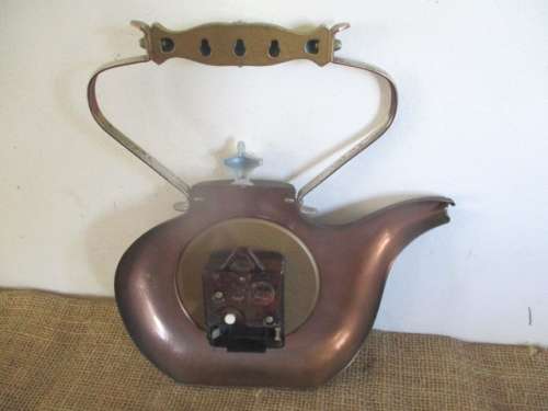 Charming And Cute Looking Vintage Copper Landex Royal Crafts Battery Operated Wall Clock    Japan