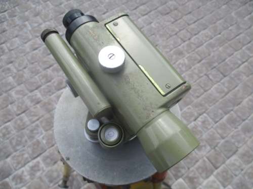 Complete Vintage Wild Heerbrugg NK10 - 105945 Switzerland Dumpy Level On Original Wooden Tripod