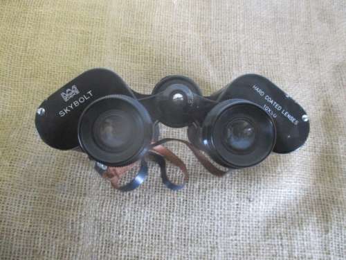 Characterful Vintage Skybolt 10 x 50 Binocular With Hard Coated Lenses In Original Case
