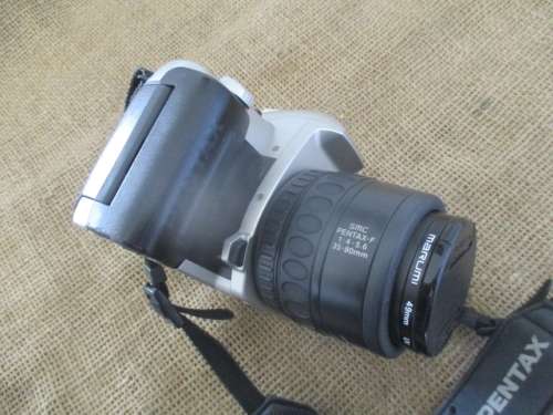 Vintage Pentax MZ - 50 Camera With Attached SMC Pentax - F 1:4 - 5.6 35 - 80mm Lens Plus Film   1997