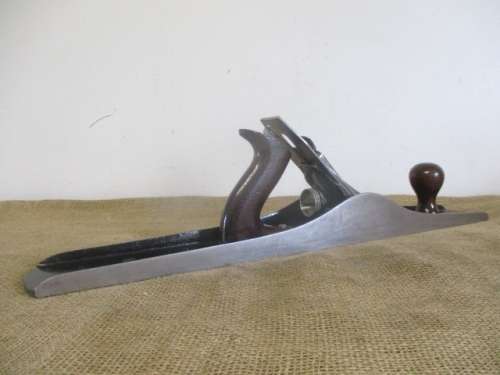 The Workhorse....This Beautiful Vintage Bailey Stanley No 7 Smoothing Plane         Made In USA