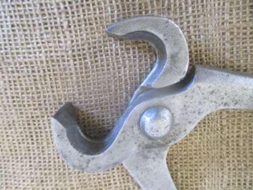The Legend........Antique Heavy Solid Steel 12" Blacksmith Tong