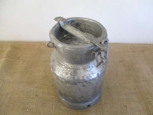 Nice Vintage One Gallon Farm Metal Cream Can               1976