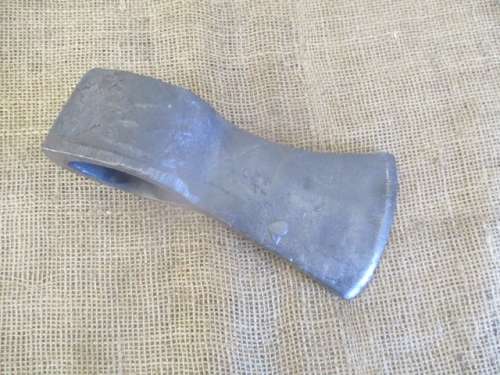 A Nice 3,9lb Old School Solid Steel Wood Splitting Axe