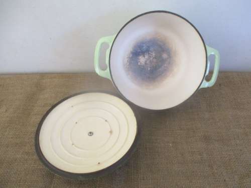 Another Good Lifetime Investment...........A Good HC Enameld Cast Iron Pot