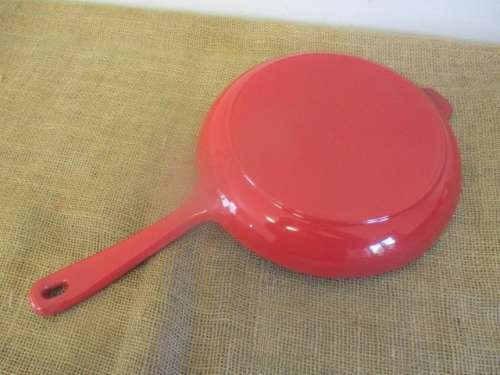 Real Lifetime Enameled Cast Iron Skillet/Frying Pan