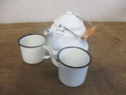 Lovely Old Fashioned Enamel Coffee Kettle With Two Enamel Mugs