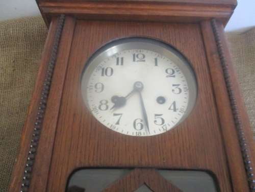 Real Beautiful Vintage Wall Clock With Key     Early 1900's