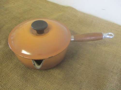 Beautiful Vintage No 18 Hazelnut Brown Le Creuset Enameld Cast Iron Lidded Saucepan