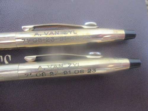 Bid For Laz-e - O Beautiful Cross 1/20 10Kt Rolled Gold Ballpoint Pen & Mechanical Pencil Set