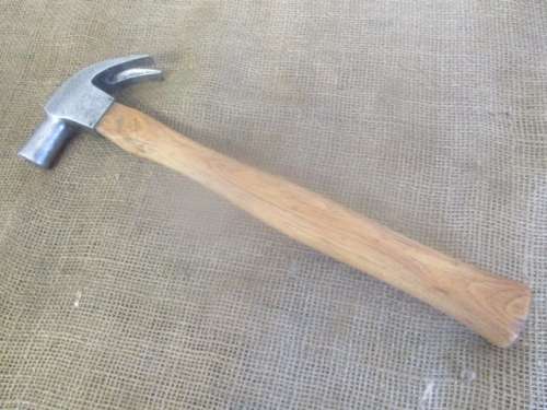 Very Rare And Highly Collectable Vintage Stirrup Brand 20oz Claw Hammer         Made In Germany