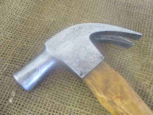 Very Rare And Highly Collectable Vintage Stirrup Brand 20oz Claw Hammer         Made In Germany