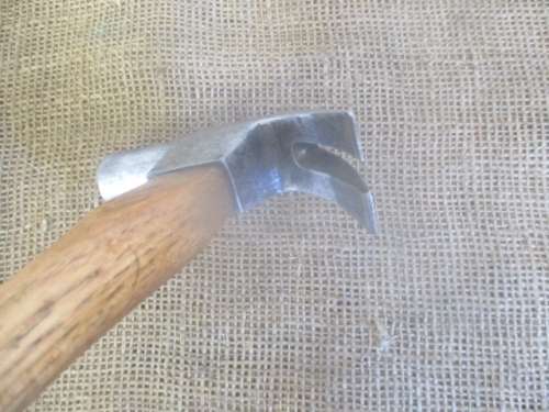 Very Rare And Highly Collectable Vintage Stirrup Brand 20oz Claw Hammer         Made In Germany