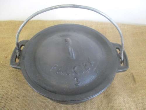 Just The Right One For Potbrood.....Nice Size Bestduty Cast Iron 10 Flat Bottom Pot With Falkirk Lid