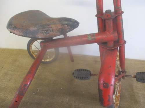 Bid For Only Antiques - Very Collectable Vintage Tri-ang Tricycle
