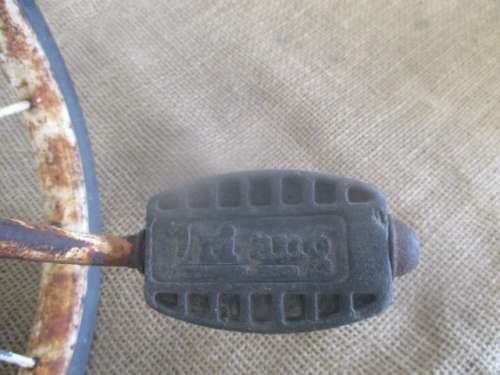 Bid For Only Antiques - Very Collectable Vintage Tri-ang Tricycle