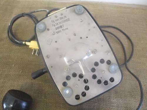 Beautiful Vintage Siemens South Africa Bakelite Desk Telephone